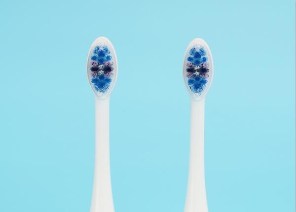 電動(dòng)牙刷刷頭什么形狀好？平的好還是不平的好？