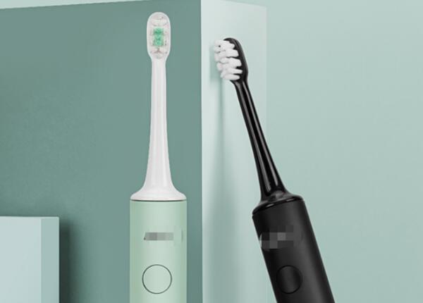 電動(dòng)牙刷使用方法介紹：便攜智能電動(dòng)牙刷怎么用？